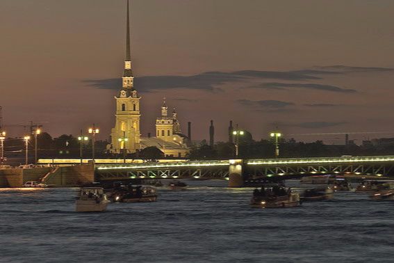 Санкт-Петербург стал вторым по популярности направлением для полетов на Новый год