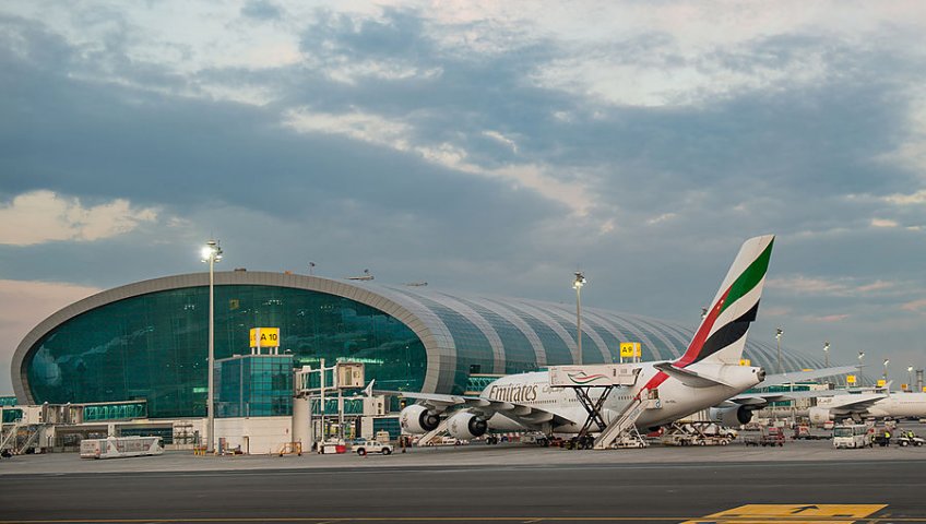 Аэропорт Дубая повысил прогноз пассажиропотока на 2022 год