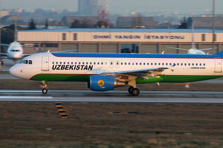 Узбекистан намерен привлечь иностранных инвесторов к трансформации национальной авиакомпании