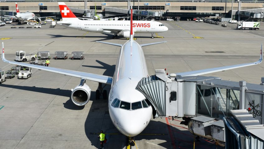 SWISS ОТМЕНЯЕТ 1400 ЛЕТНИХ РЕЙСОВ ИЗ-ЗА НЕХВАТКИ ПИЛОТОВ