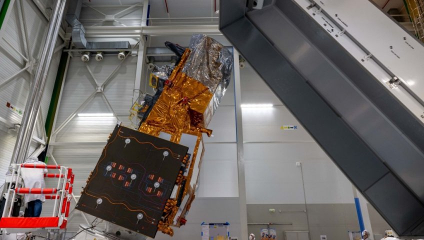 ГОТОВ К ЗАПУСКУ: AIRBUS ОТПРАВЛЯЕТ СОВРЕМЕННЫЙ МЕТЕОРОЛОГИЧЕСКИЙ СПУТНИК