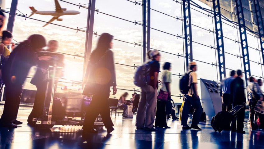 БОЛЬШЕ НЕ НУЖНО СНИМАТЬ ОБУВЬ: TSA СМЯГЧАЕТ ПРАВИЛА И РЕОРГАНИЗУЕТ СИСТЕМУ БЕЗОПАСНОСТИ АЭРОПОРТОВ