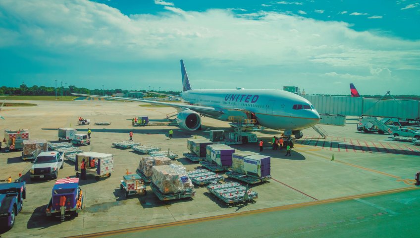 IATA ОБНОВЛЯЕТ РУКОВОДСТВА ПО ГРУЗОВЫМ ПЕРЕВОЗКАМ И НАЗЕМНЫМ ОПЕРАЦИЯМ