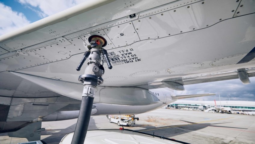 COULSON AVIATION БОРЕТСЯ С ЗАГРЯЗНЕНИЕМ ТОПЛИВА С ПОМОЩЬЮ БОРТОВОЙ СИСТЕМЫ МОНИТОРИНГА В РЕЖИМЕ РЕАЛЬНОГО ВРЕМЕНИ