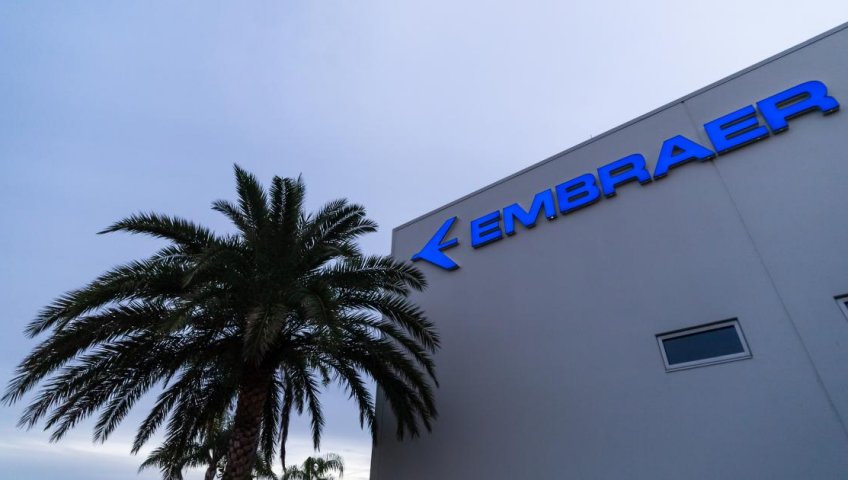 EMBRAER ЗАКАЗЫВАЕТ УСТАНОВКУ СОЛНЕЧНЫХ ПАНЕЛЕЙ В ШТАБ-КВАРТИРЕ ВО ФЛОРИДЕ