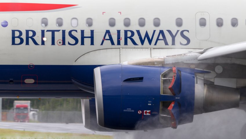 ОБРАТНАЯ ТЯГА: ПОЧЕМУ ДВИГАТЕЛИ САМОЛЕТА ОТКРЫВАЮТСЯ ПРИ ПОСАДКЕ?