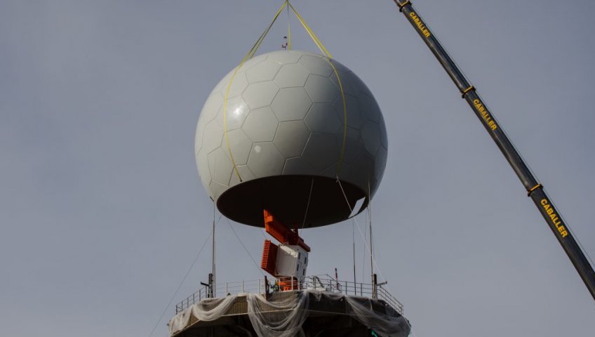 КОМПАНИЯ ENAIRE МОДЕРНИЗИРОВАЛА РАДАР В БЕГАСЕ С ПОМОЩЬЮ 3D-ТЕХНОЛОГИИ, КЛЮЧЕВОГО ЭЛЕМЕНТА УПРАВЛЕНИЯ ВОЗДУШНЫМ ДВИЖЕНИЕМ В КАТАЛОНИИ