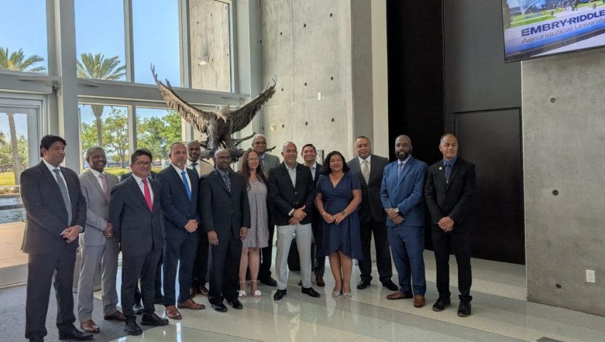 CANSO И АВИАЦИОННЫЙ УНИВЕРСИТЕТ ЭМБРИ-РИДДЛ ОТМЕЧАЮТ ЗАВЕРШЕНИЕ ПРОГРАММЫ СЕРТИФИКАЦИИ РУКОВОДИТЕЛЕЙ ВЫСШЕГО ЗВЕНА