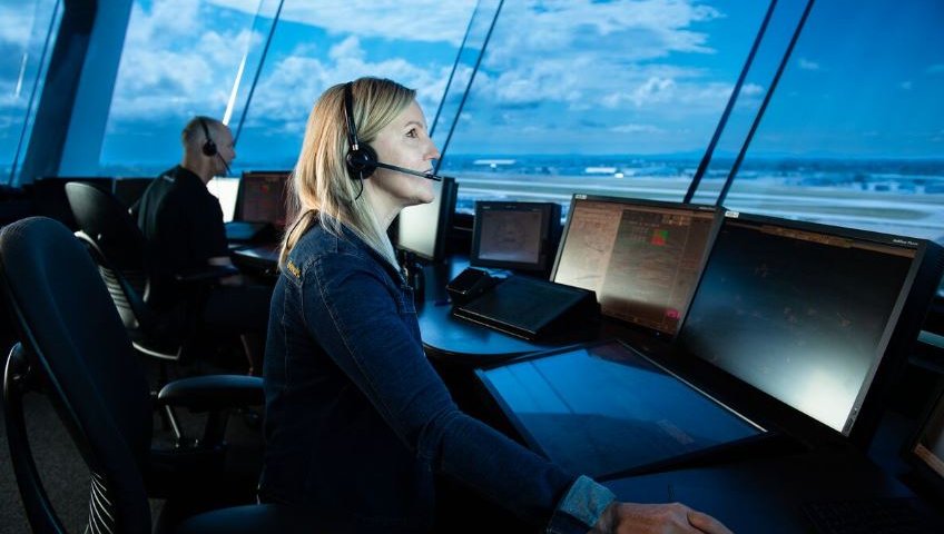NAV CANADA ИЗЛОЖИЛА ОПЕРАТИВНУЮ ГОТОВНОСТЬ К ЛЕТНЕМУ СЕЗОНУ ПУТЕШЕСТВИЙ 2026 ГОДА