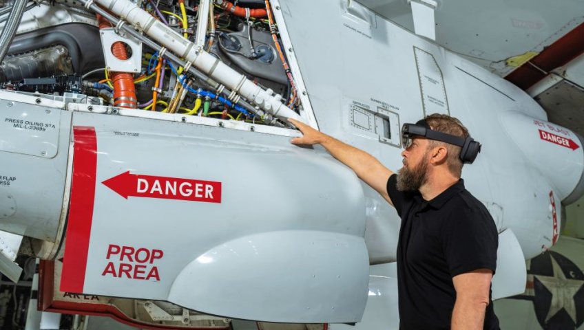 ВНУТРИ КОМПАНИИ NORTHROP GRUMMAN ВЕДЕТСЯ ЦИФРОВАЯ МОДЕРНИЗАЦИЯ СИСТЕМЫ ТЕХНИЧЕСКОГО ОБСЛУЖИВАНИЯ САМОЛЕТА E-2D ADVANCED HAWKEYE