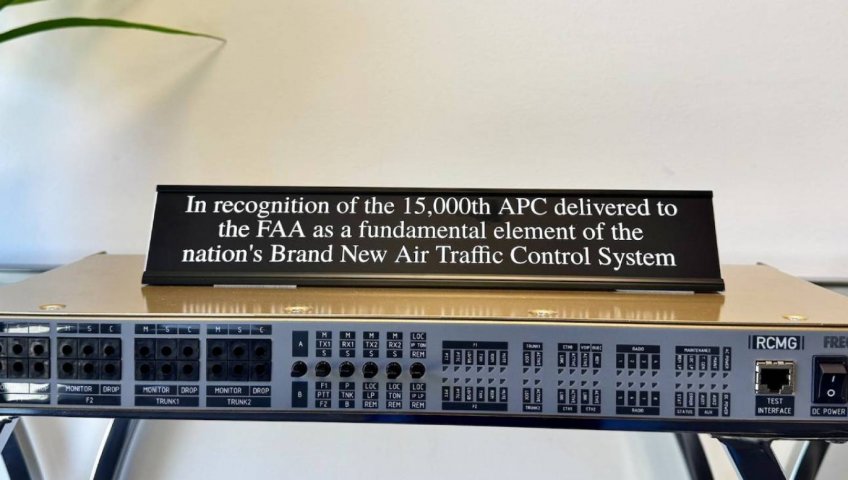 КОМПАНИЯ FREQUENTIS USA ЗАВЕРШИЛА ПРОИЗВОДСТВО 15 000 КОММУНИКАЦИОННЫХ ШЛЮЗОВ APC В РАМКАХ ПРОГРАММЫ BNATCS МИНИСТЕРСТВА ТРАНСПОРТА США СТОИМОСТЬЮ 12,5 МИЛЛИАРДОВ ДОЛЛАРОВ